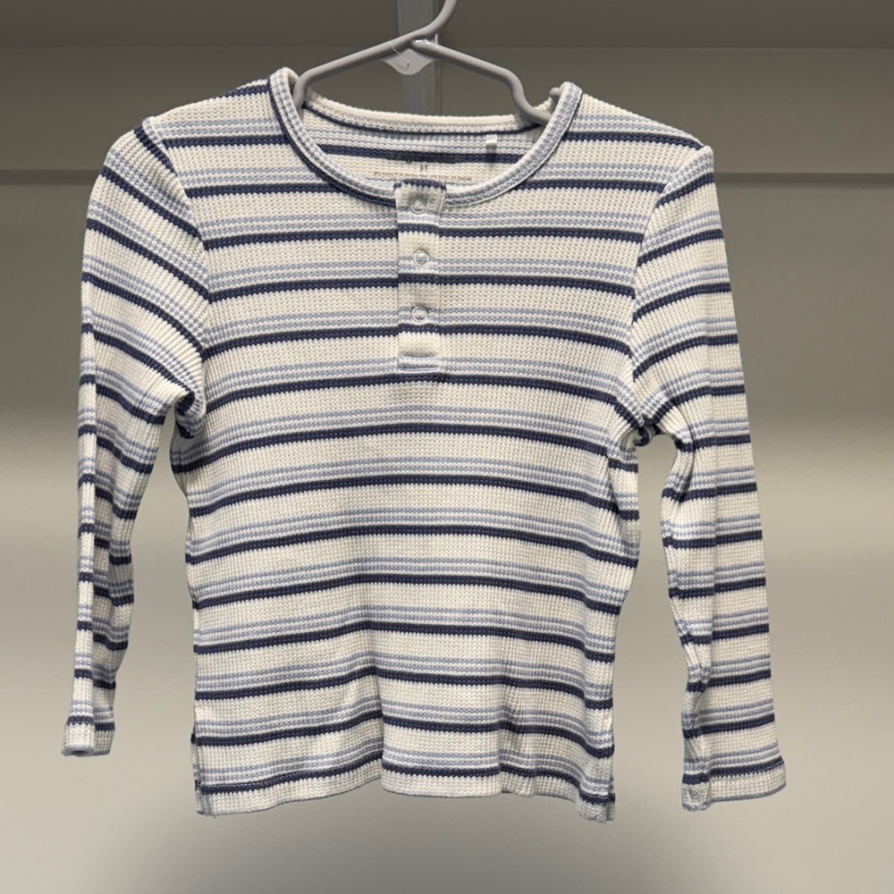 NWOT Angel Dear long sleeve 3T boy
